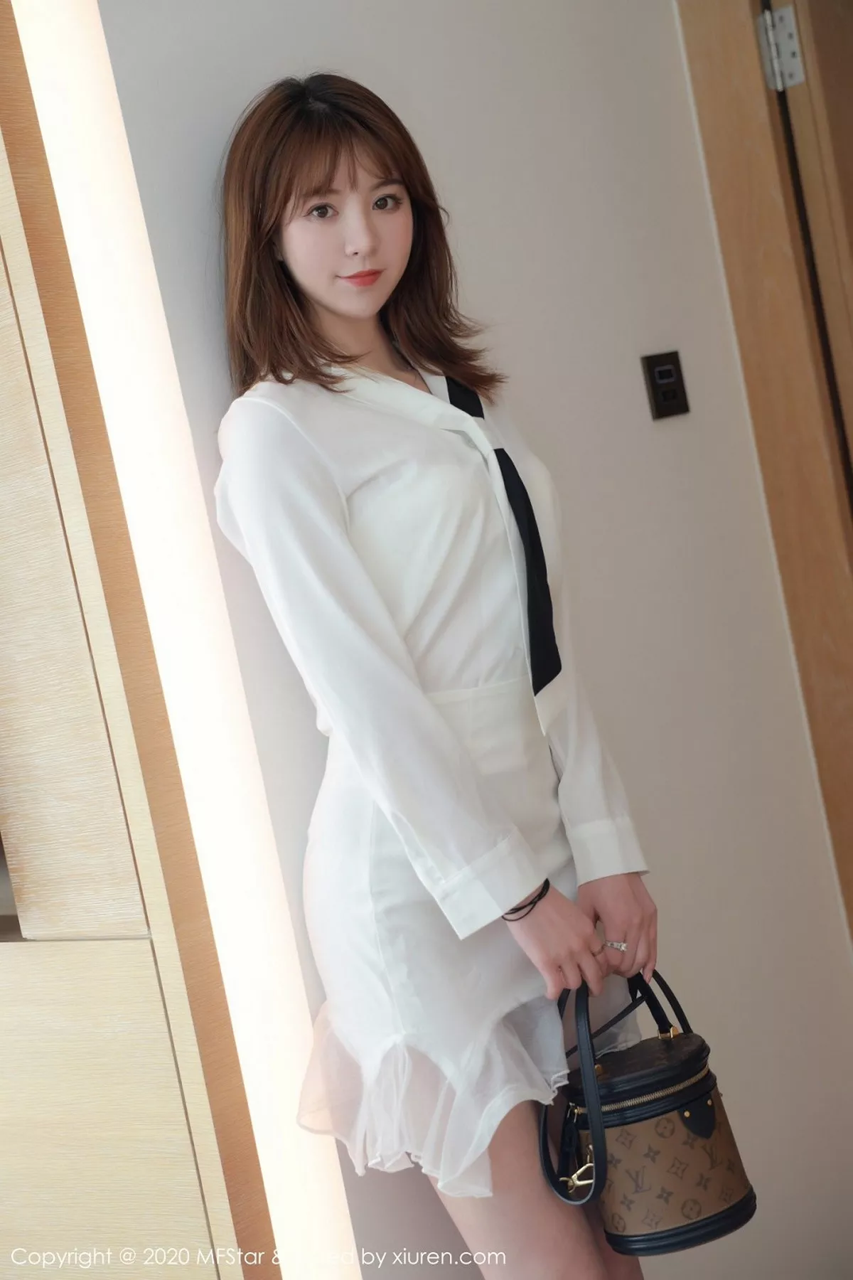 [MFStar模范学院]第400期yoo优优写真-秀人资源网